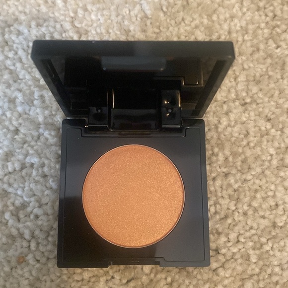 Ipsy five (5) piece neutral beauty bundle with Ipsy bag - Picture 3 of 11